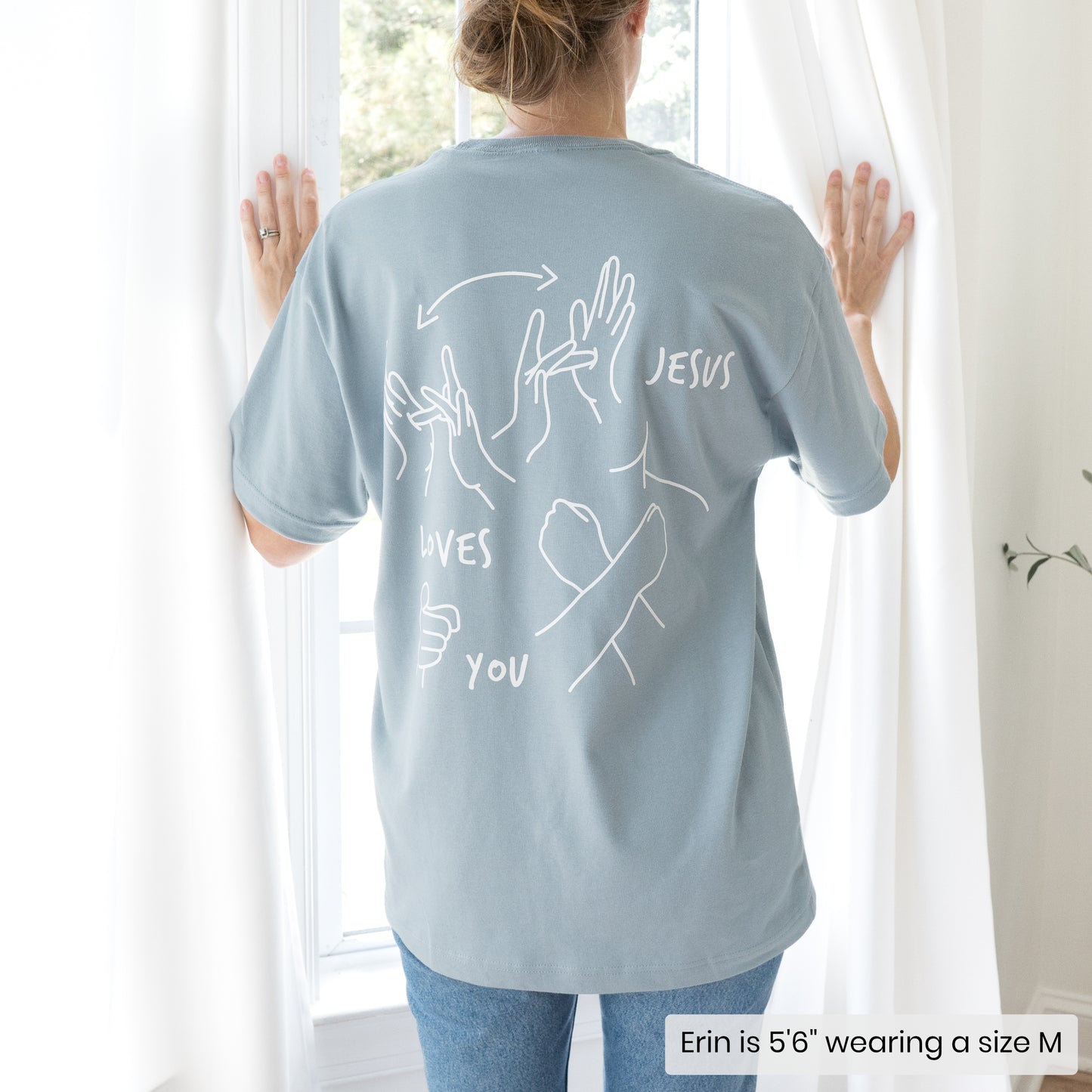 JESUS LOVES YOU ASL BOXY T-SHIRT (POCKET + BACK)